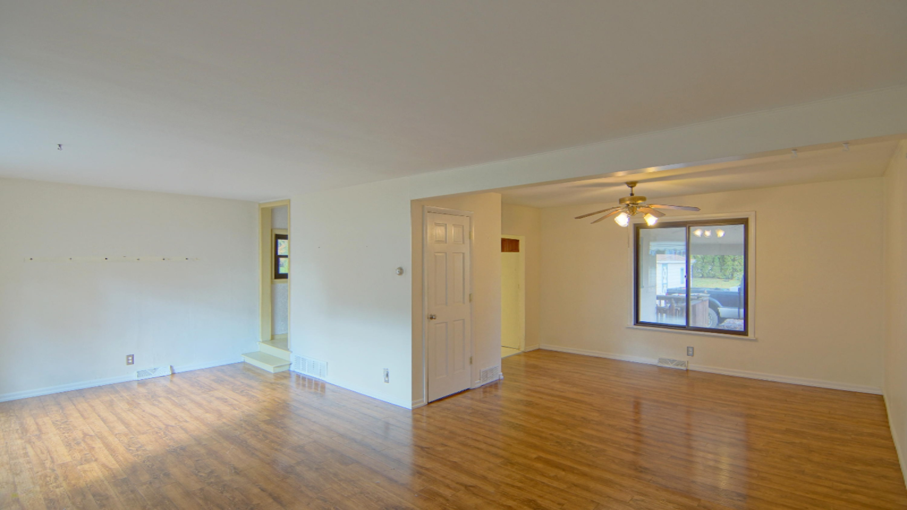 2731 Niles Road St. Joseph, MI 49085 - Photo 3 of 22 DSC09392