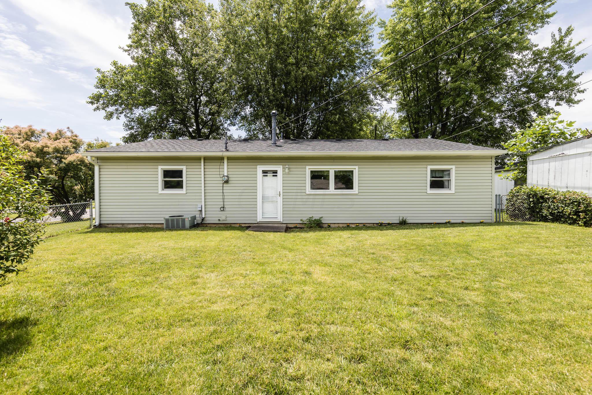 275 Hawthorne Road Sunbury, OH 43074 - Photo 18 of 18 275 Hawthorne Rd-28