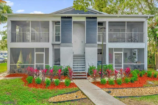$1,599 | 2405 Northlake Drive, Unit 2405, Sanford, FL 32773