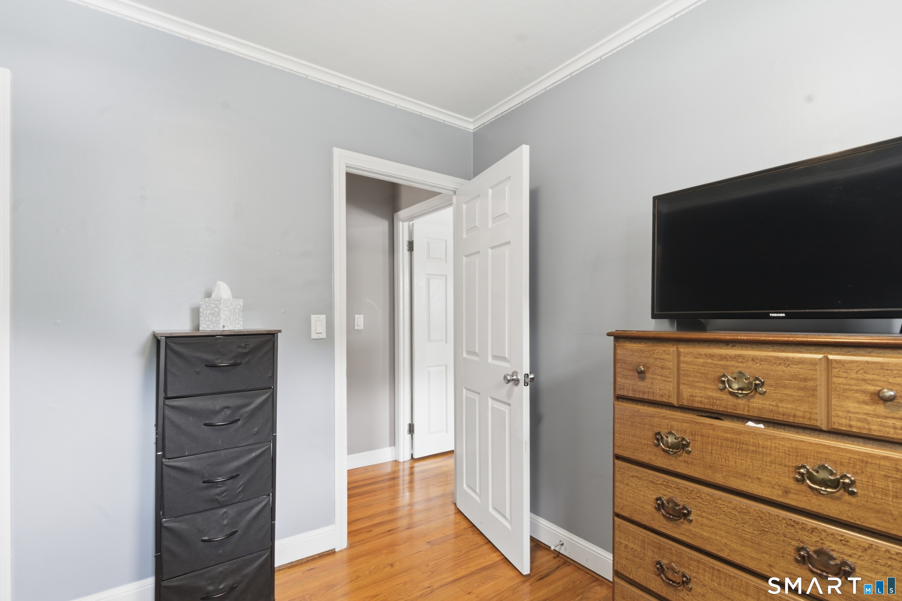 112 Brentwood Road Newington, CT 06111 - Photo 10 of 30