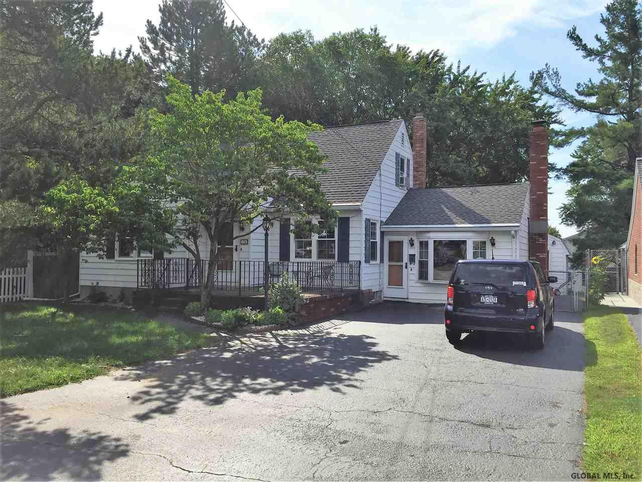 124 Osborne Road Colonie, NY 12205 - Photo 1 of 18 Photo 1