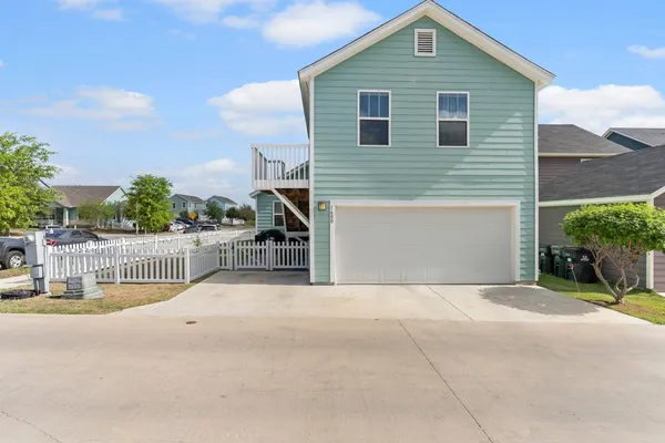 $1,100 | 1600 Arbor Knot Drive, Unit B, Kyle, TX 78640