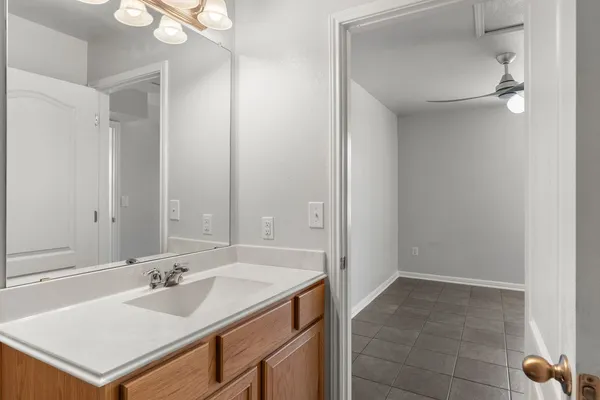 $1,100 | 1600 Arbor Knot Drive, Unit B, Kyle, TX 78640