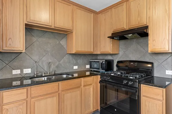 $1,100 | 1600 Arbor Knot Drive, Unit B, Kyle, TX 78640