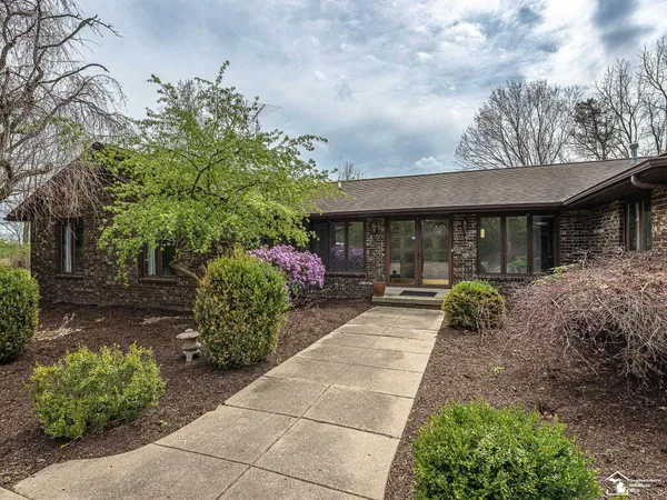 $829,900 | 3455 West Albain Road, Monroe, MI 48161
