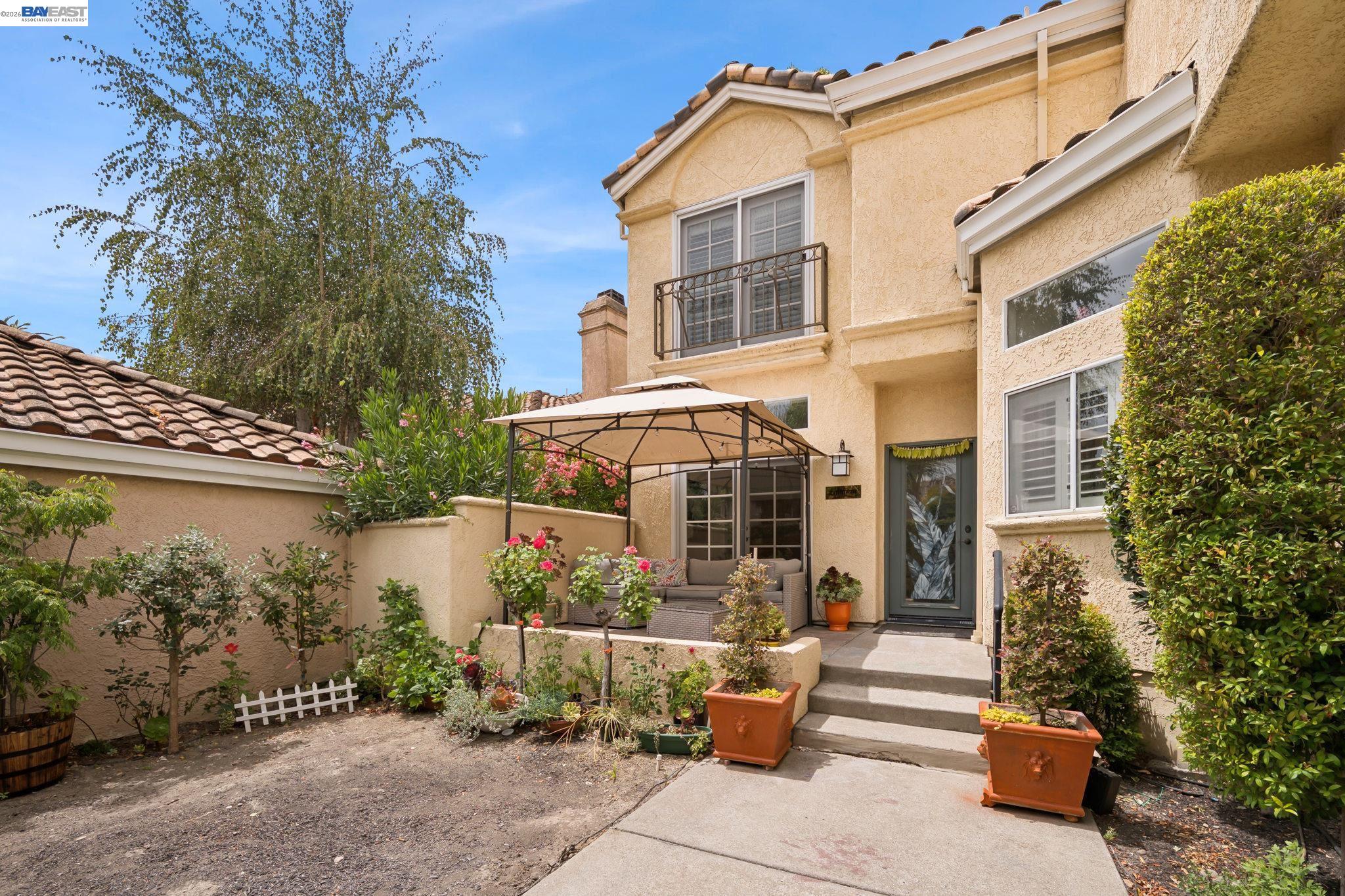 215 Majorca Drive San Ramon, CA 94582 - Photo 2 of 50