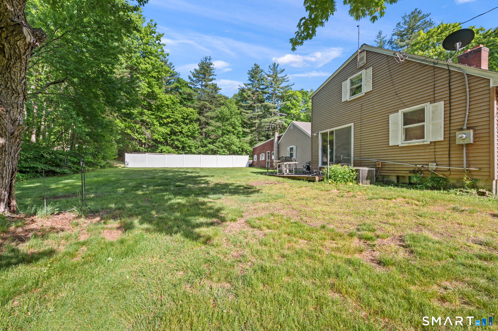 143 Monson Road Stafford, CT 06076 - Photo 9 of 28