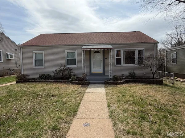 $295,000 | 6924 Bancroft Avenue, St. Louis, MO 63109