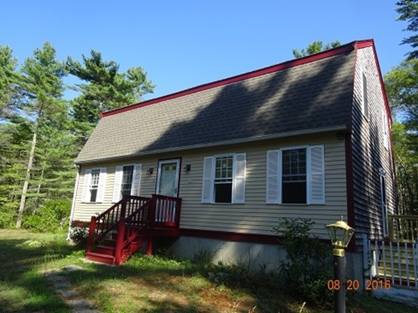 8 Mayflower Lane Rochester, MA 02770 - Photo 2 of 19 a view of a house with backyard and sitting area
