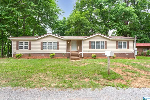 $259,900 | 296 River Terrace Drive, Talladega, AL 35160