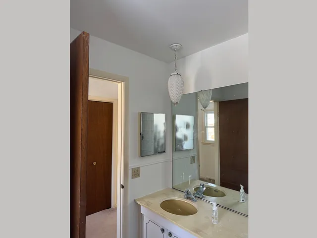 $492,500 | 1206 East Suffield Drive, Arlington Heights, IL 60004