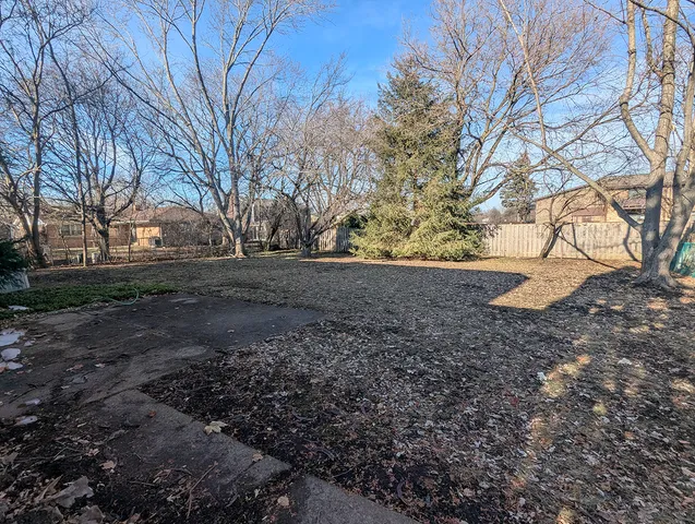 $492,500 | 1206 East Suffield Drive, Arlington Heights, IL 60004