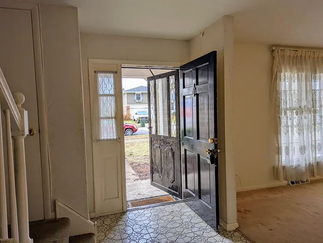 $492,500 | 1206 East Suffield Drive, Arlington Heights, IL 60004