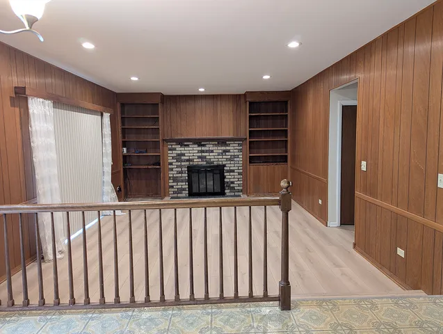 $492,500 | 1206 East Suffield Drive, Arlington Heights, IL 60004