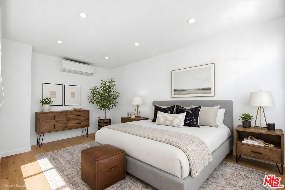 29221 Heathercliff Road, Unit 9 Malibu, CA 90265 - Photo 15 of 35