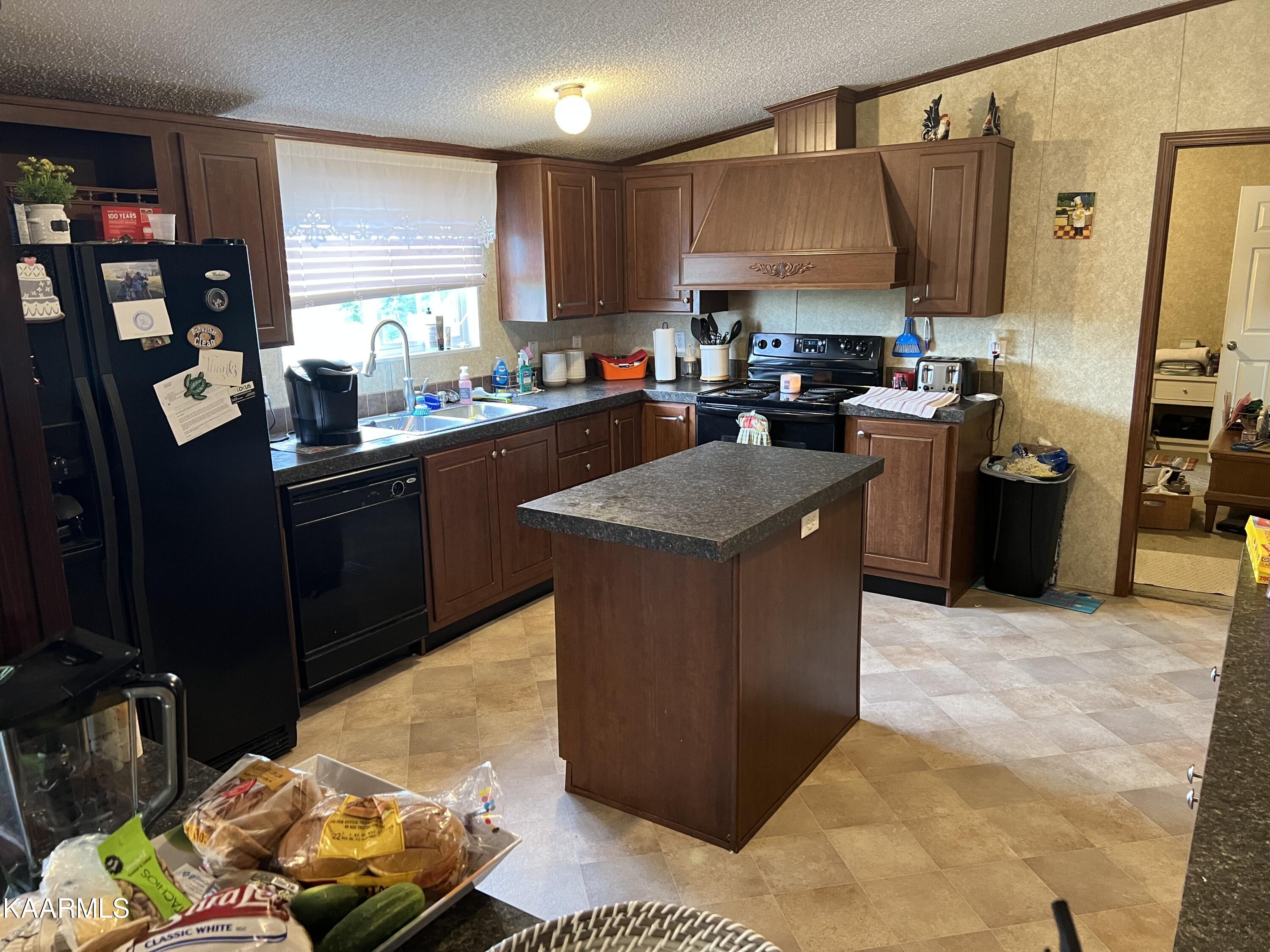 418 Bristol Road Harrogate, TN 37752 - Photo 26 of 26 17EEAE1E-E78D-4A83-8C82-85A3C570797F