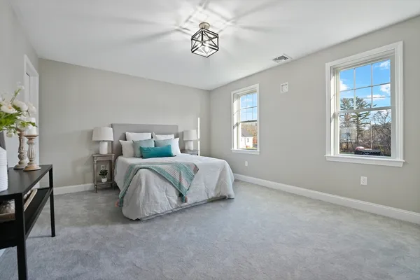 $3,800 | 9 Waterman Way, Unit 9, Middleboro, MA 02346