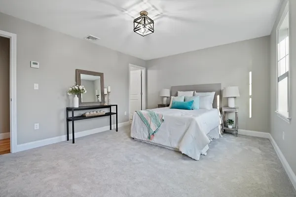 $3,800 | 9 Waterman Way, Unit 9, Middleboro, MA 02346