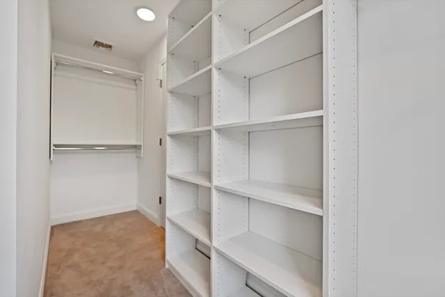 $3,800 | 9 Waterman Way, Unit 9, Middleboro, MA 02346