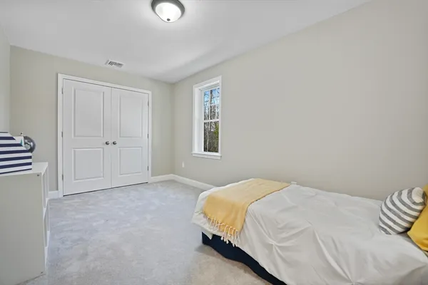 $3,800 | 9 Waterman Way, Unit 9, Middleboro, MA 02346