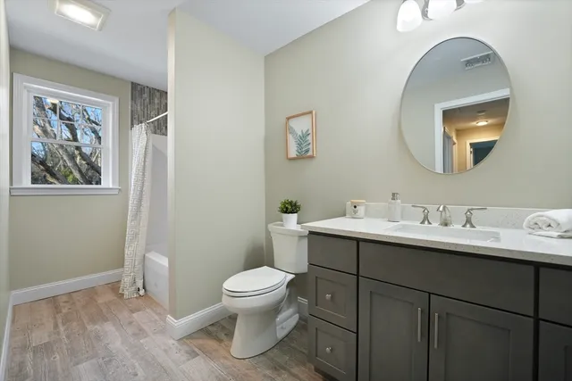 $3,800 | 9 Waterman Way, Unit 9, Middleboro, MA 02346