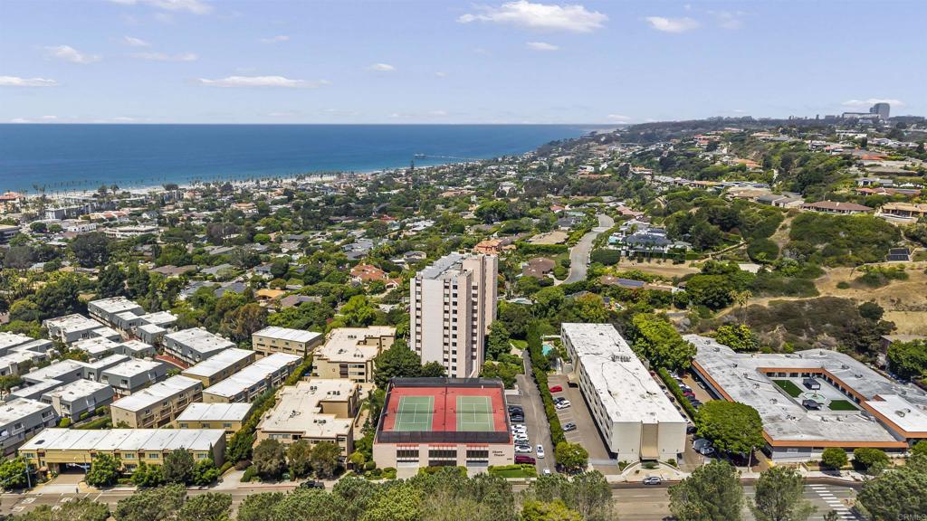 2500 Torrey Pines Road, Unit 305 La Jolla, CA 92037 - Photo 2 of 48 an aerial view of multiple house