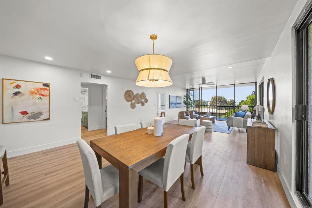 2500 Torrey Pines Road, Unit 305 La Jolla, CA 92037 - Photo 3 of 47