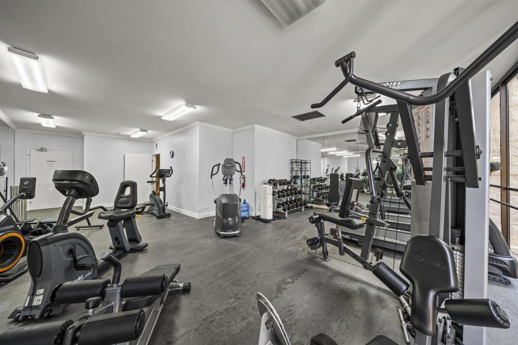 2500 Torrey Pines Road, Unit 305 La Jolla, CA 92037 - Photo 40 of 48 a view of a room with gym equipment