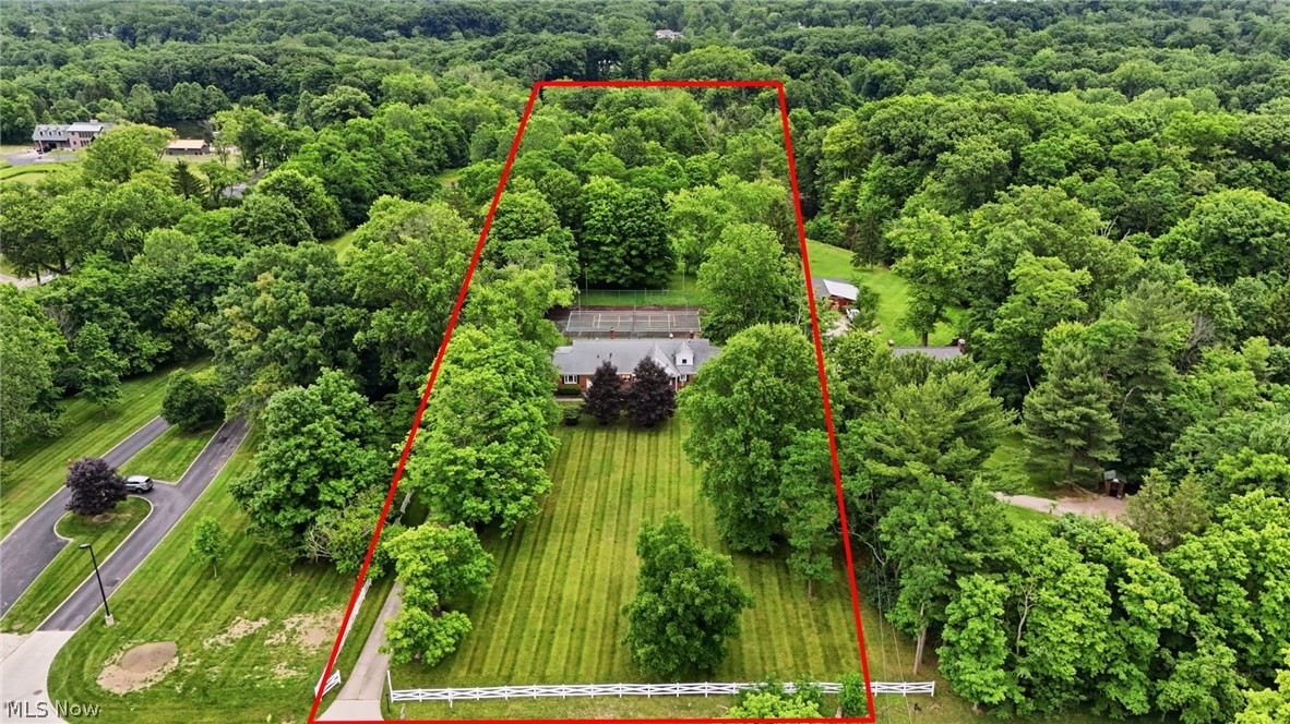 6975 Columbia Road Olmsted Falls, OH 44138 - Photo 1 of 49
