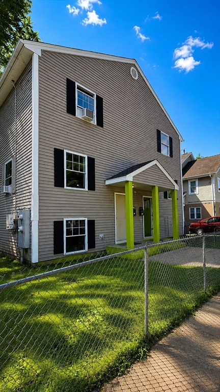 53-55 Allendale Street Springfield, MA 01107 - Photo 2 of 19