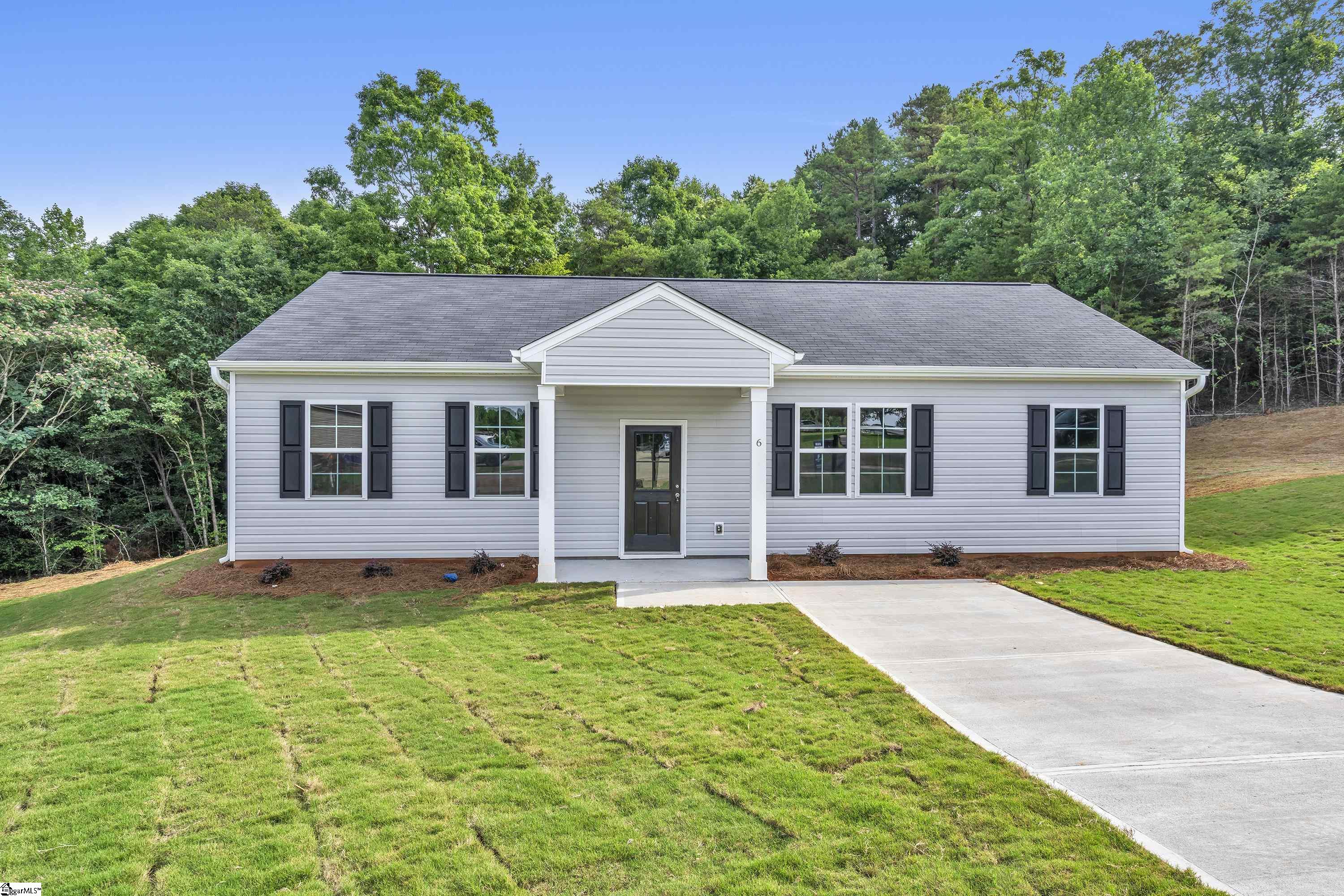 6 Anchor Road Greenville, SC 29617 - Photo 1 of 21 Gallery Image 1
