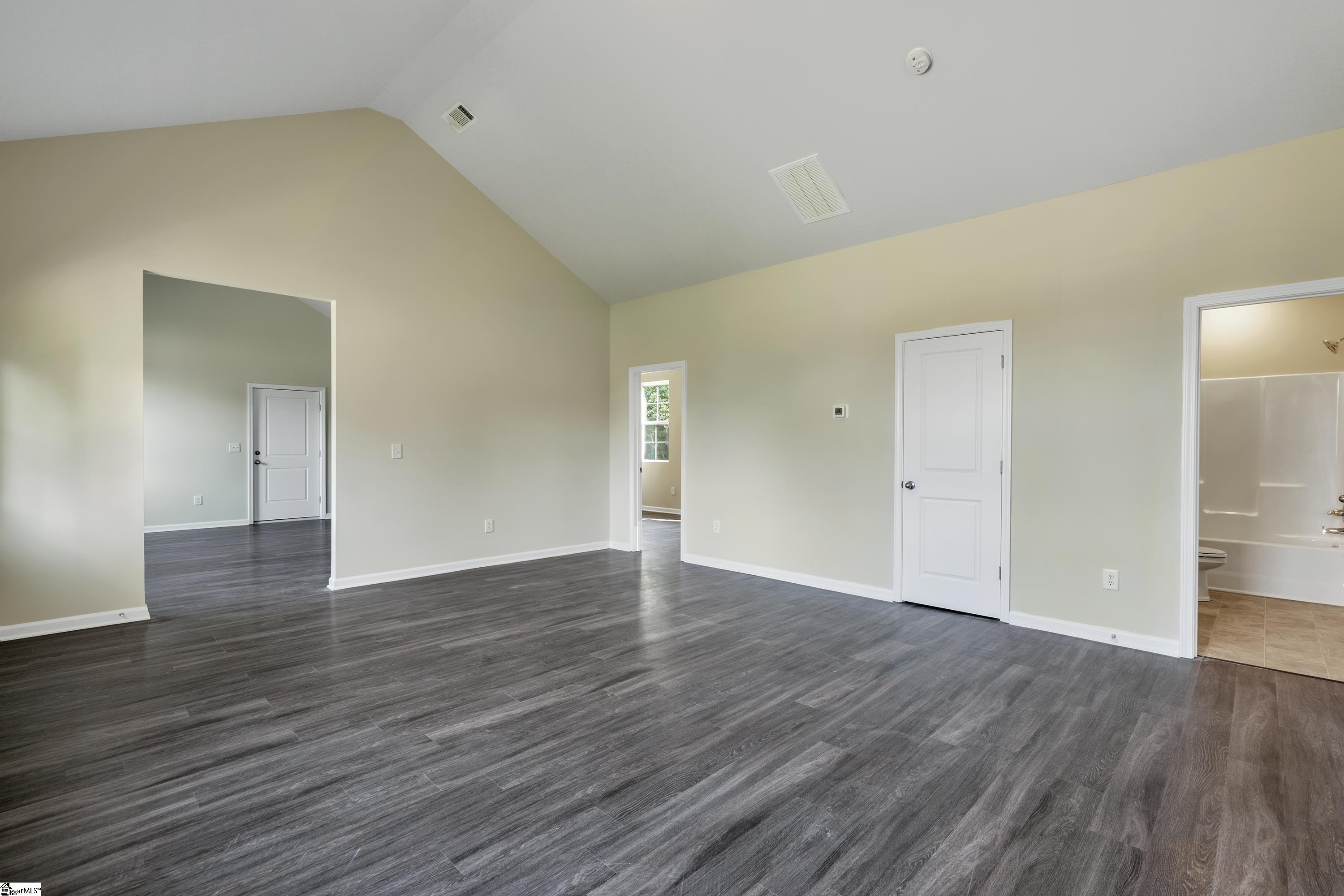 6 Anchor Road Greenville, SC 29617 - Photo 8 of 21 Gallery Image 8
