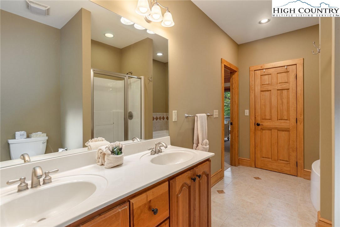 141 Settlers Rest, Unit B Boone, NC 28607 - Photo 18 of 50 Gallery Image 18