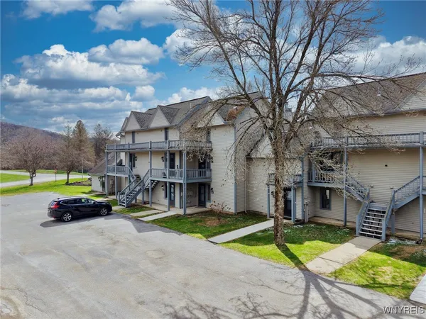 $269,000 | 76 Wildflower, Ellicottville, NY 14731