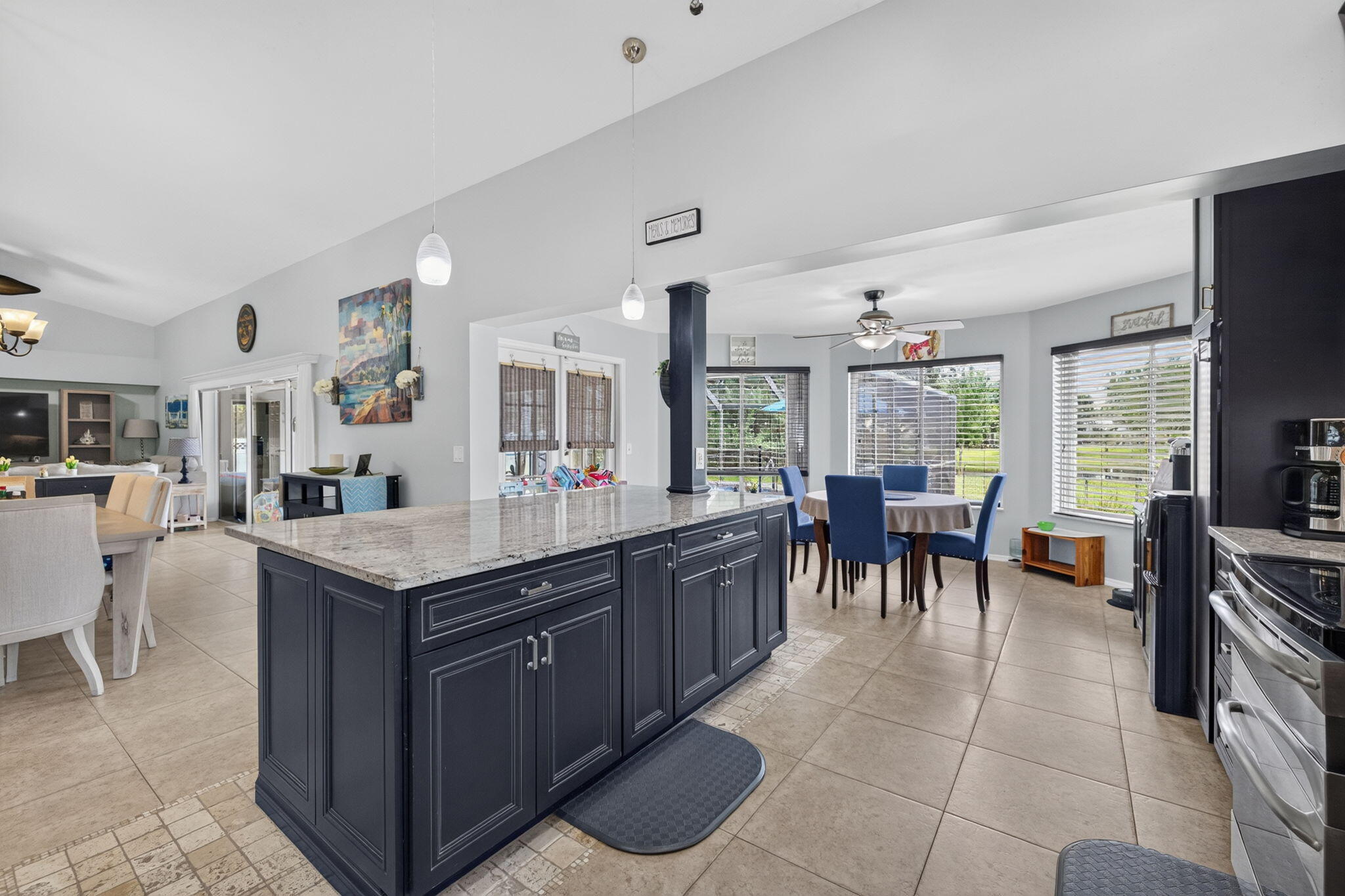 1784 Southwest Gregor Way Stuart, FL 34997 - Photo 17 of 66 18-web-or-mls-3A5A9204