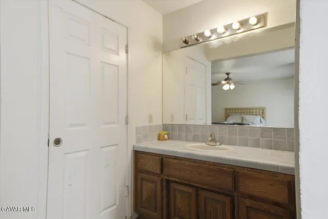 $1,500,000 | 44005 90th Street East, Lancaster, CA 93535