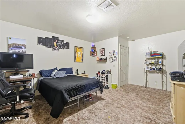 $1,500,000 | 44005 90th Street East, Lancaster, CA 93535