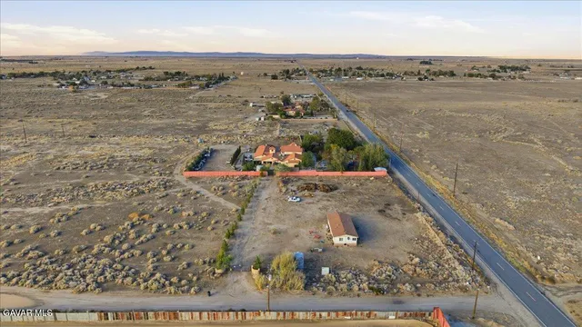 $1,500,000 | 44005 90th Street East, Lancaster, CA 93535