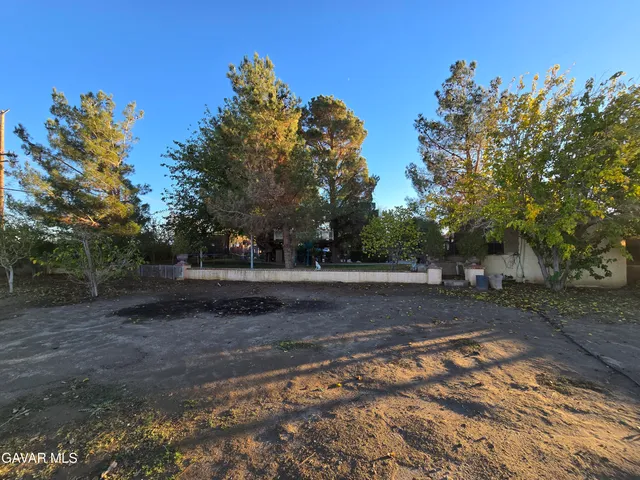 $1,500,000 | 44005 90th Street East, Lancaster, CA 93535