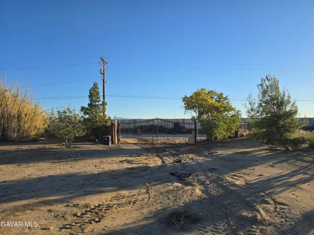 $1,500,000 | 44005 90th Street East, Lancaster, CA 93535