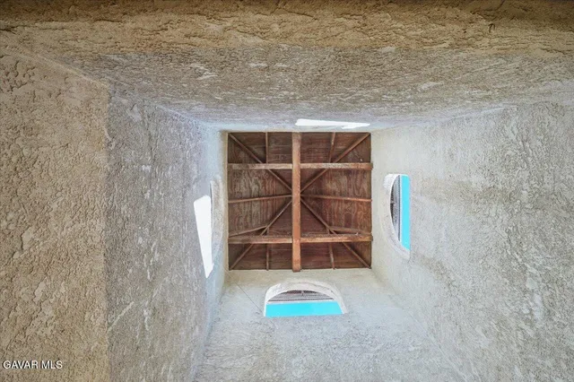 $1,500,000 | 44005 90th Street East, Lancaster, CA 93535