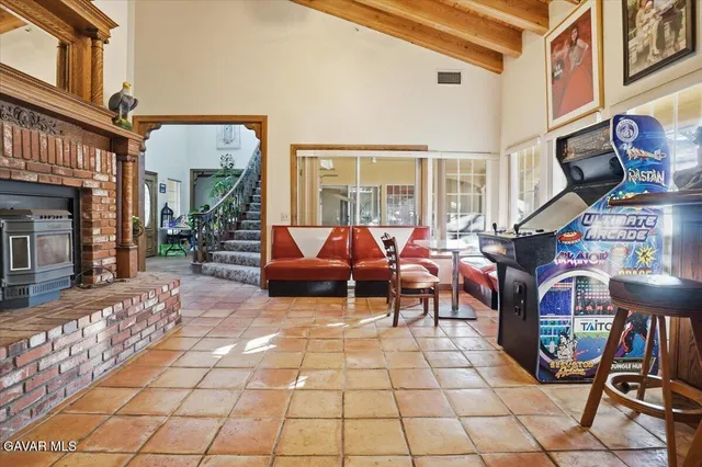 $1,500,000 | 44005 90th Street East, Lancaster, CA 93535