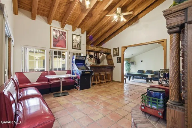 $1,500,000 | 44005 90th Street East, Lancaster, CA 93535