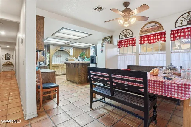 $1,500,000 | 44005 90th Street East, Lancaster, CA 93535