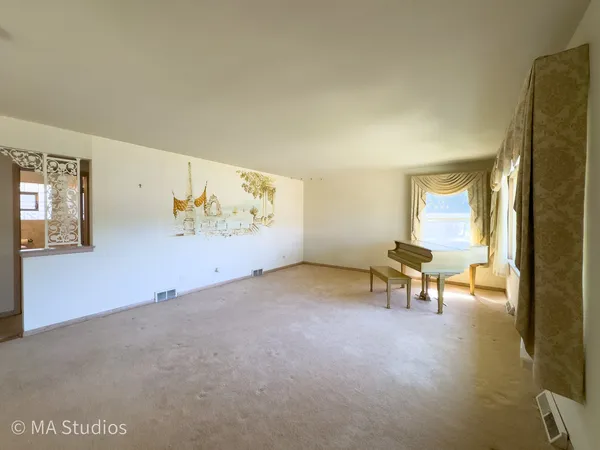 $429,999 | 8636 40th Street, Lyons, IL 60534