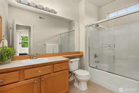 $699,000 | 1601 Northeast Katsura Street, Unit 103, Issaquah, WA 98029