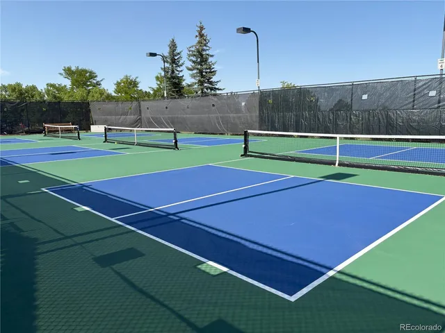 $484,900 | 7587 South Biloxi Way, Aurora, CO 80016