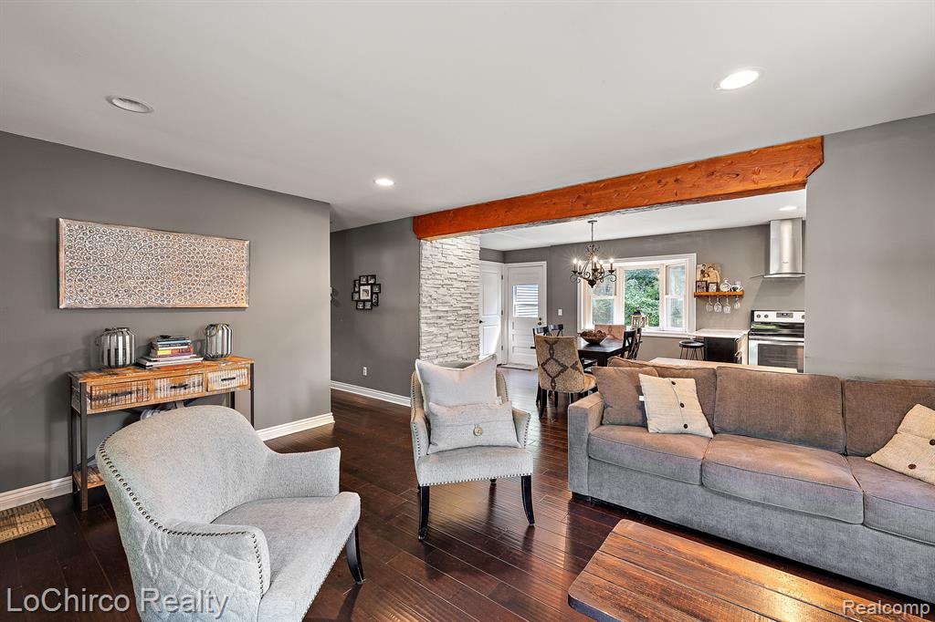 1232 Avon Manor Road Rochester Hills, MI 48307 - Photo 6 of 45