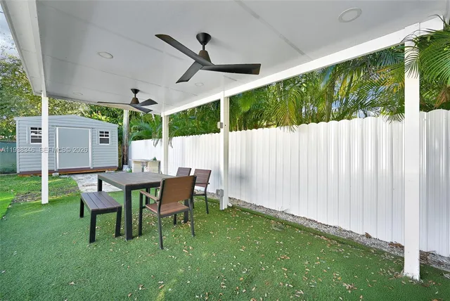 $829,999 | 876 Northeast 81st Street, Miami, FL 33138