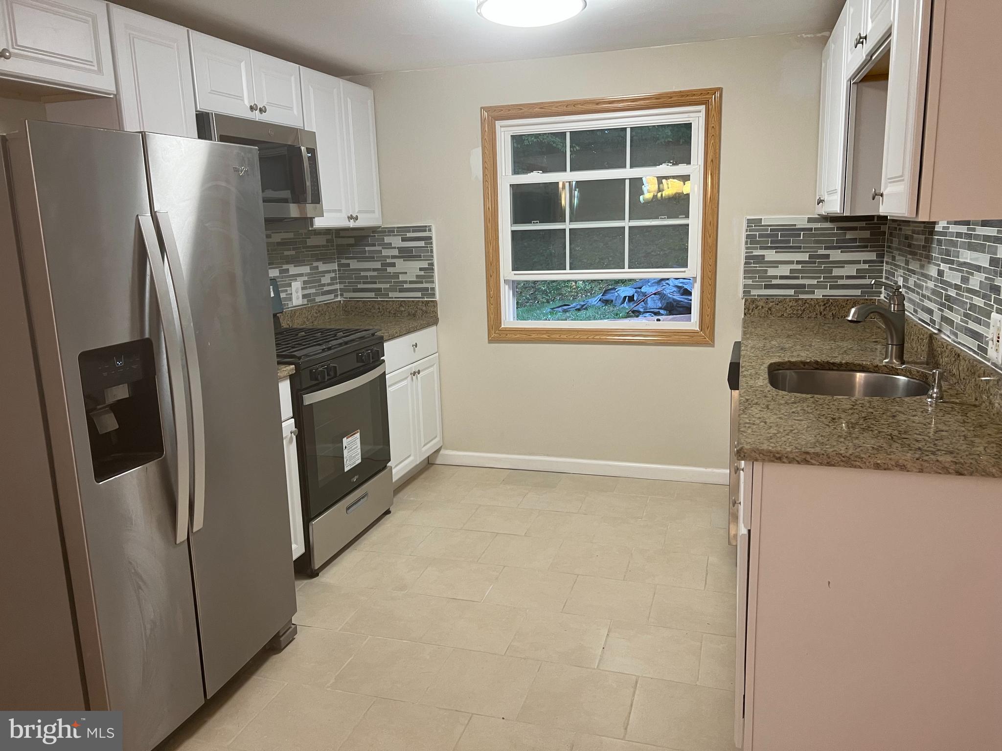 3801 Findley Road Woodbridge, VA 22193 - Photo 4 of 15 Kitchen